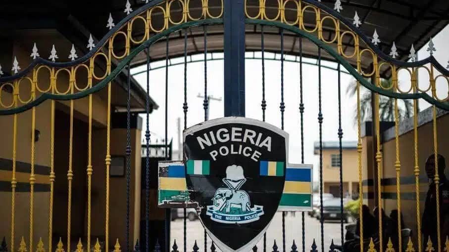 Men Of Ogun State Police Command Apprehends 4 Robbery Suspects