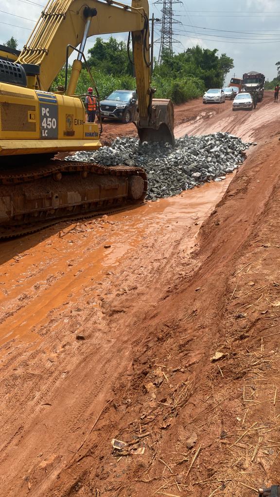 Arab Contractors Begin Road Repairs on Oke-diya Axis of Sotubo/Sagamu Road