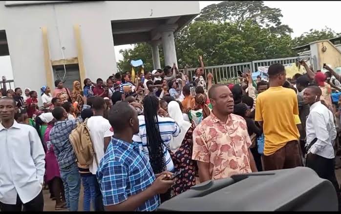 Osun Poly Protests Installation of New Rector, Calls Adeleke Nepotistic