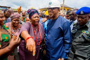 Dapo Abiodun Inspects Ongoing Road Projects in Mowe-Ofada, Promises Timely Completion 